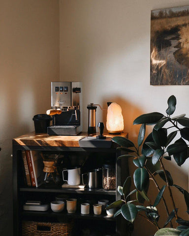 Normcore stainless base ensures a durable flat tamping surface