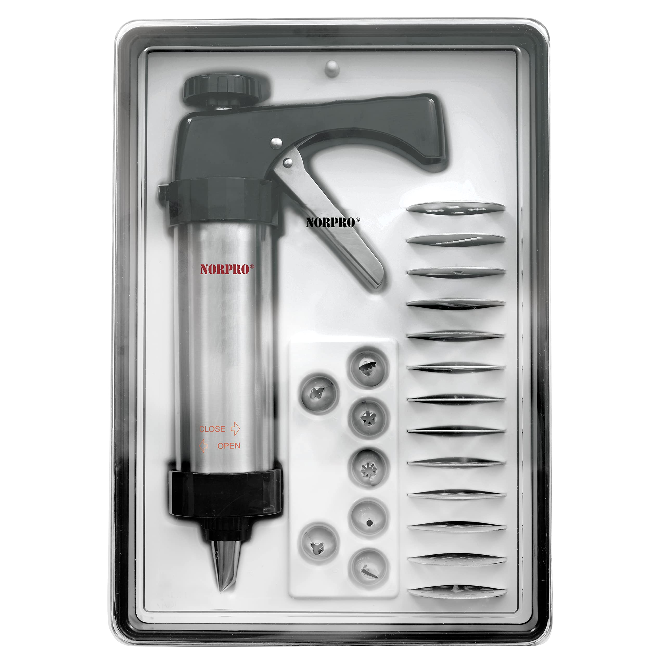 Norpro 3299 storage case keeps discs and tips organized.