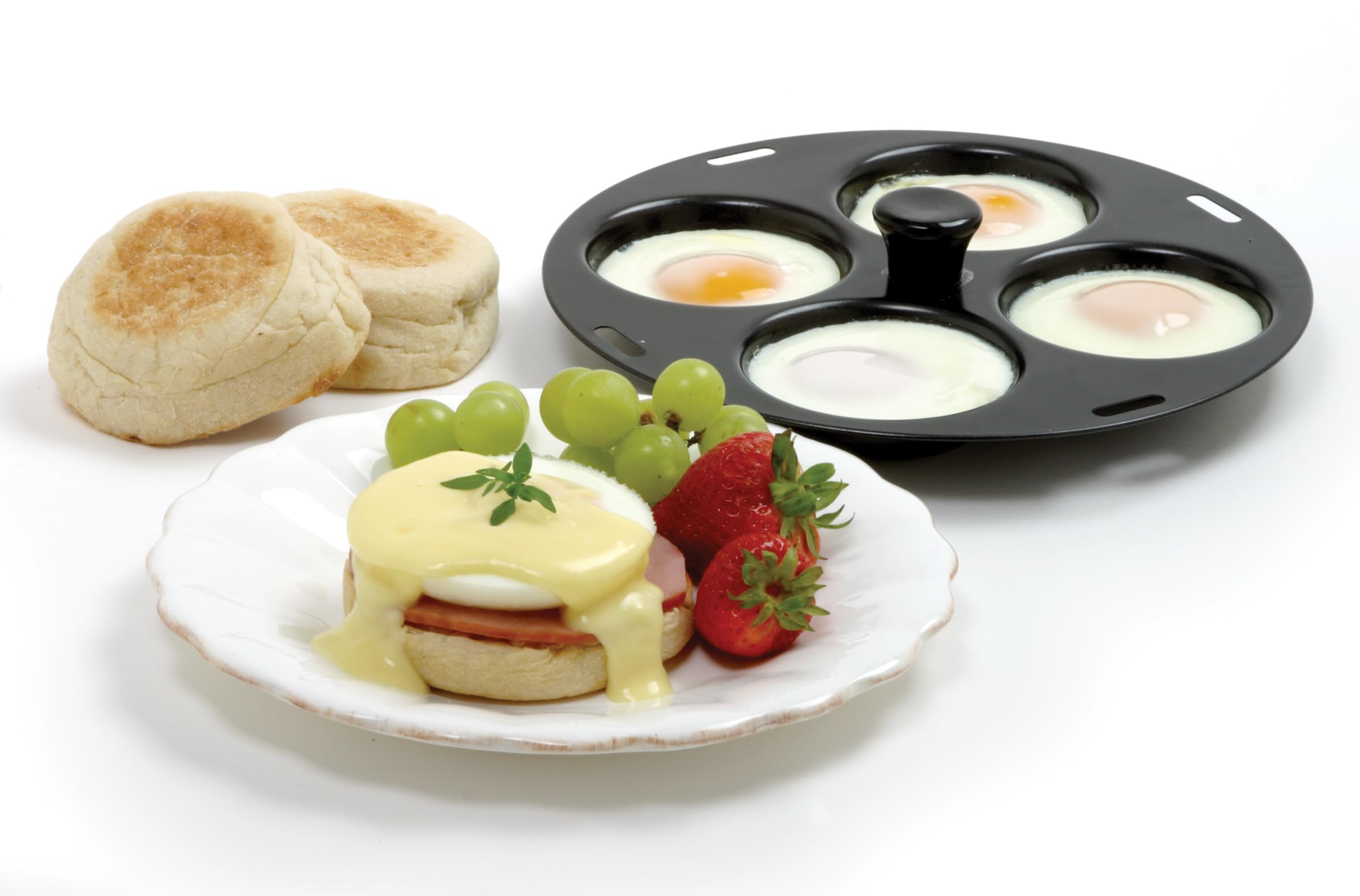 Norpro 992 nonstick surface close-up highlights effortless cleanup after poaching.