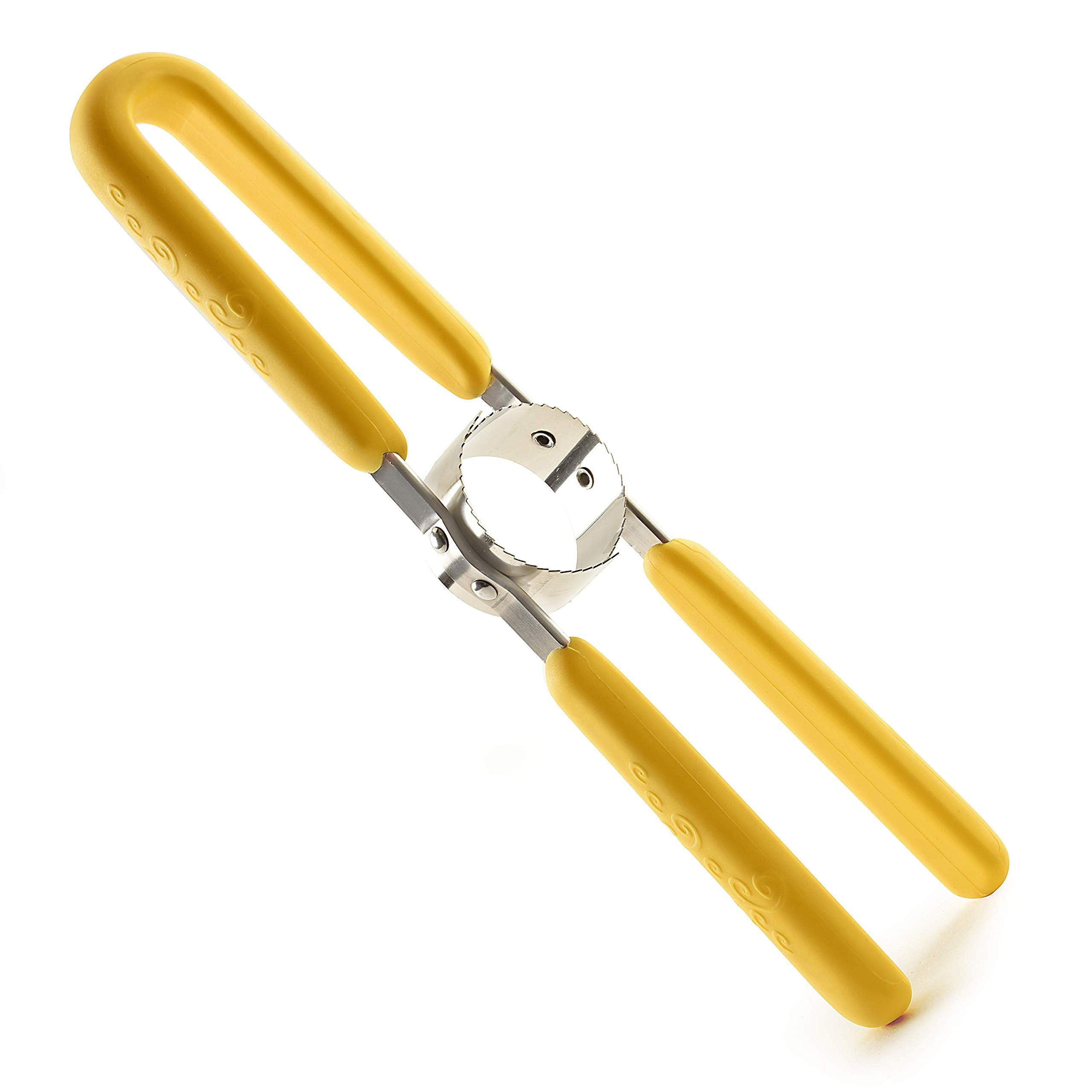 Norpro GripEz ergonomic handles provide a secure non-slip grip