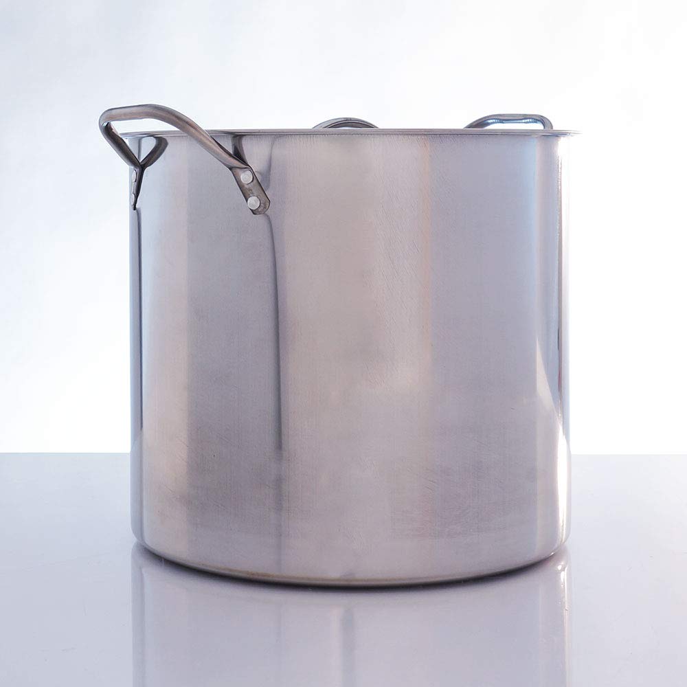 Northern Brewer Hank's Hefeweizen kit, authentic homebrewing experience.