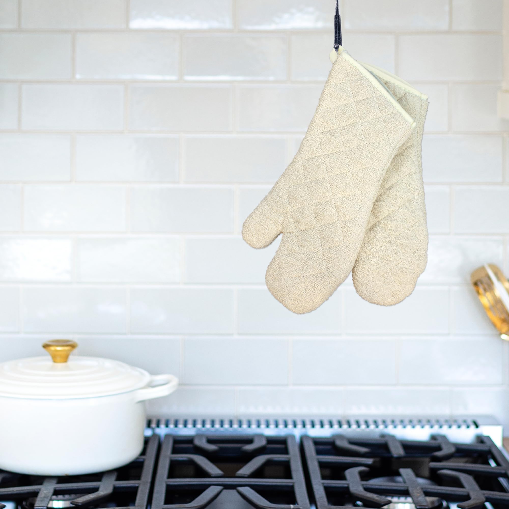 Nouvelle Legende mitts are machine washable for easy cleanup