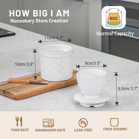 Wide opening enables easy refills with minimal mess on the counter.