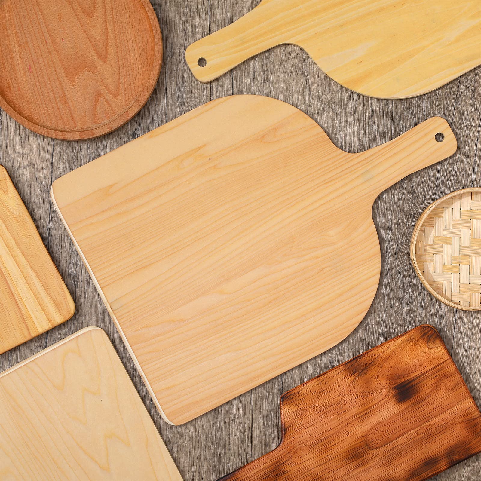 Nuogo kitchen accessory supports restaurant and home baking tasks.
