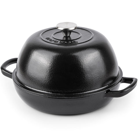 Nuovva enamelled interior close-up highlights easy cleaning