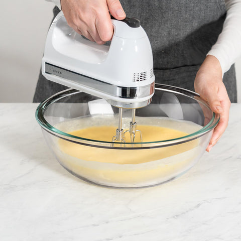 NUTRIUPS tempered glass is durable and easy to clean after kitchen tasks