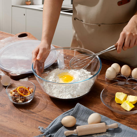 NUTRIUPS bowl showing clear interior surface ideal for easy cleaning.