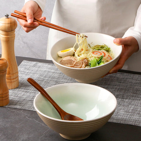 NutriUPS 40oz capacity supports hearty servings of noodles.