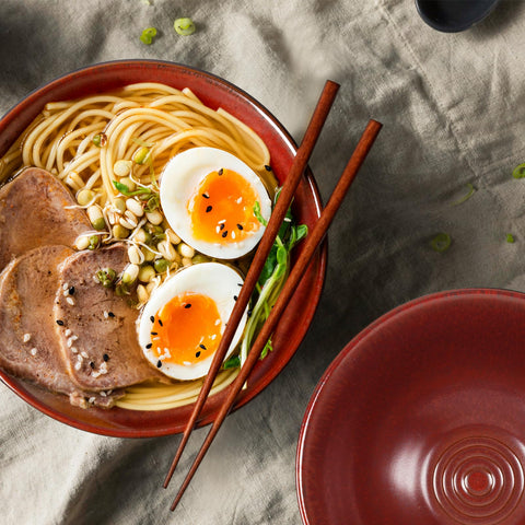 NUTRIUPS ceramic ramen bowl 8-inch, durable glaze resists stains and odors