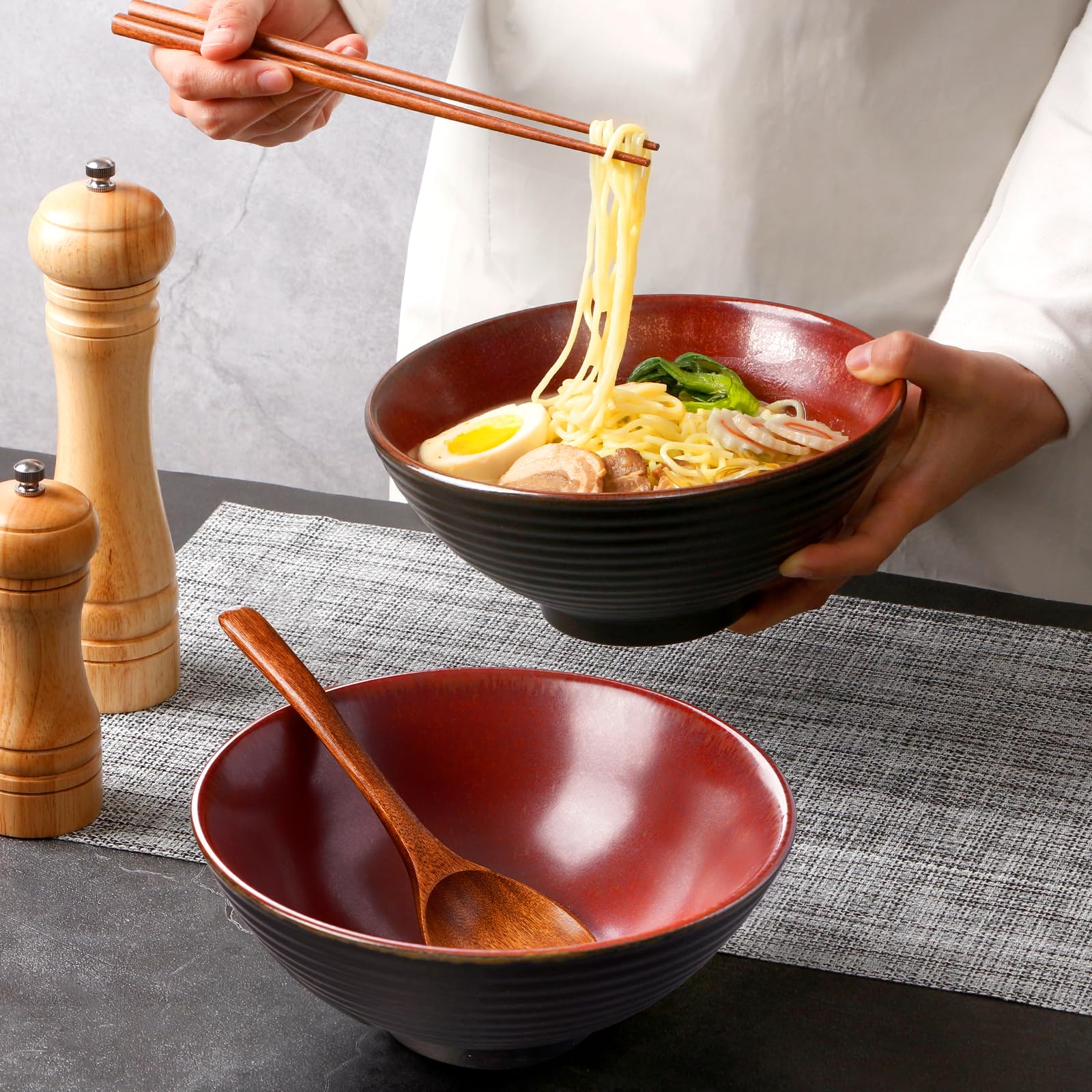 NUTRIUPS ramen bowl 8-inch, includes utensils for a complete dining set