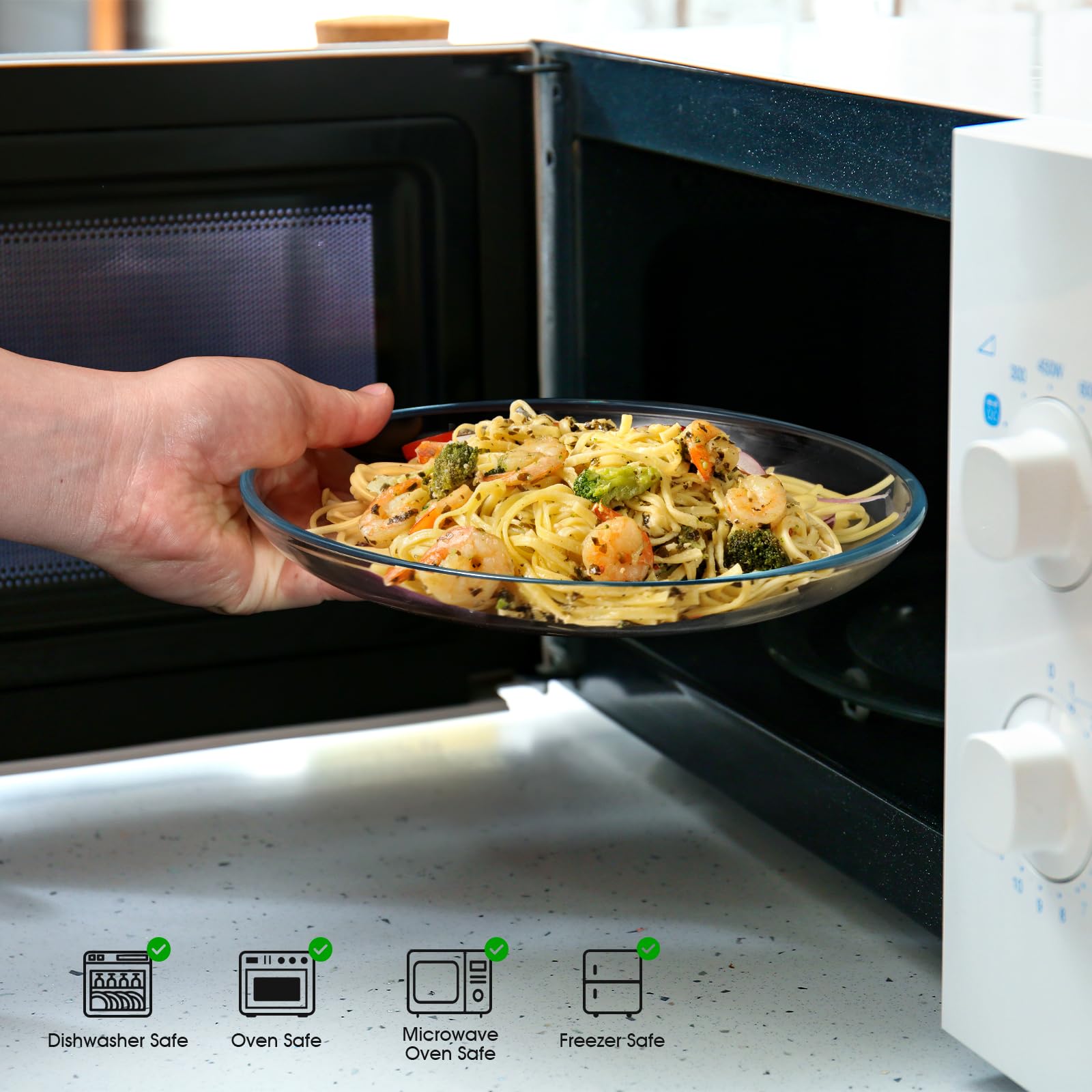 NUTRIUPS tempered-glass plate showing a durable, heat-ready surface for versatile use.