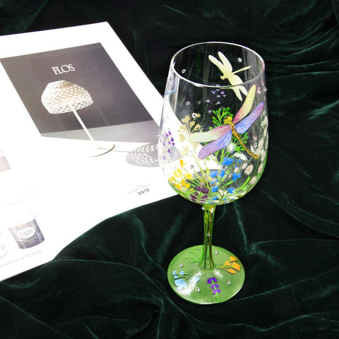 NymphFable 15 oz glass with generous capacity for pours.