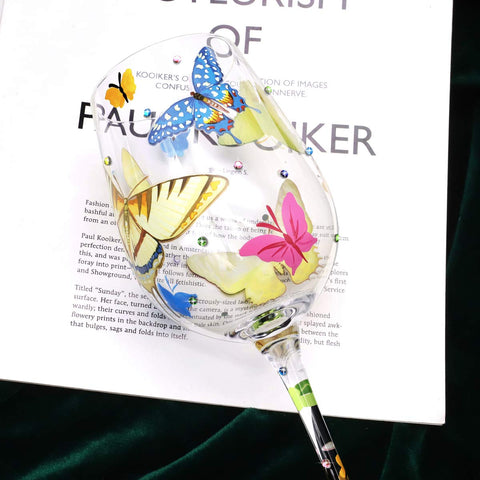 NymphFable hand-blown glass wine glass, refined and unique.