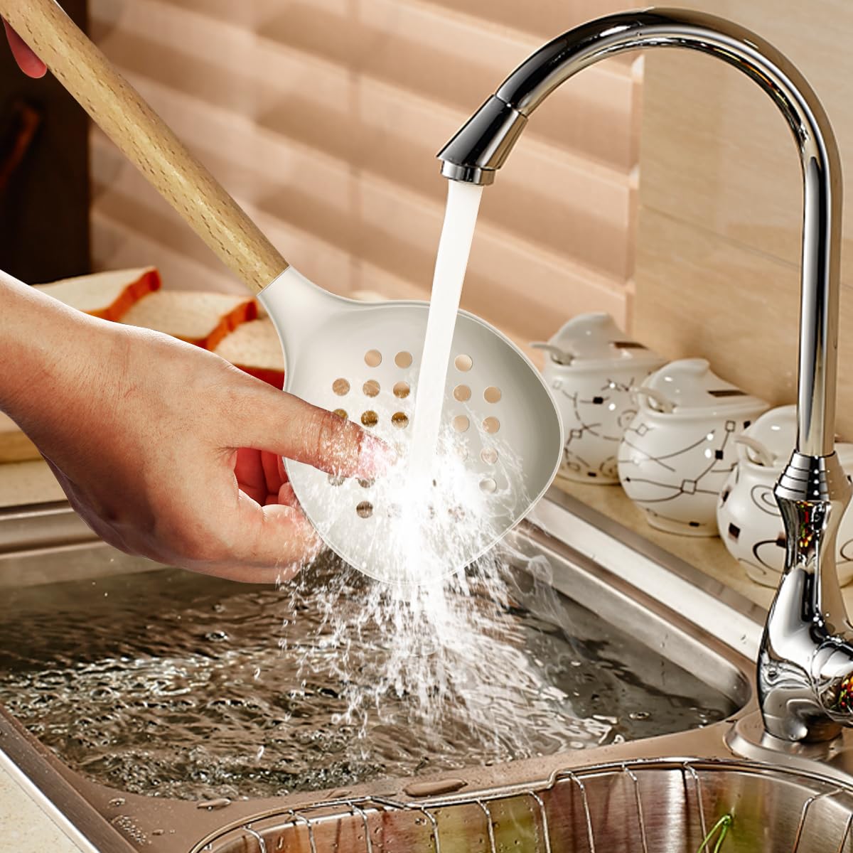 oannao hanging hole storage keeps utensils organized