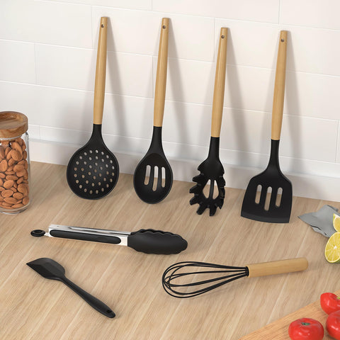 oannao pasta server with sturdy core for easy serving