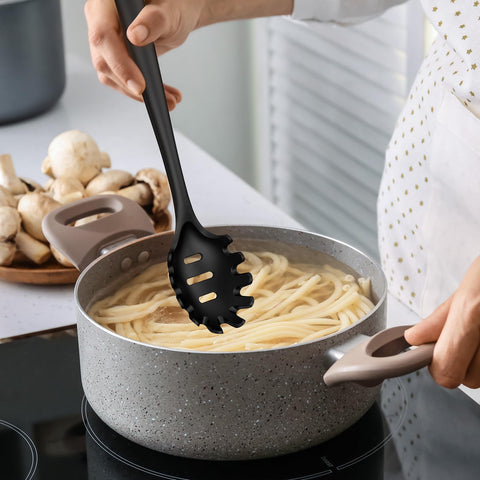 oannao silicone spoonula for versatile stirring and scooping