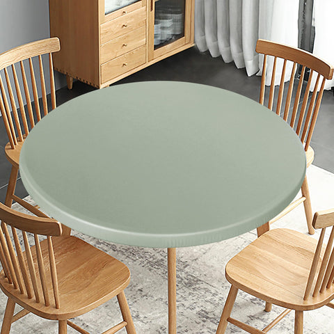 Obstal size guide demonstrating fit for three round table diameters.