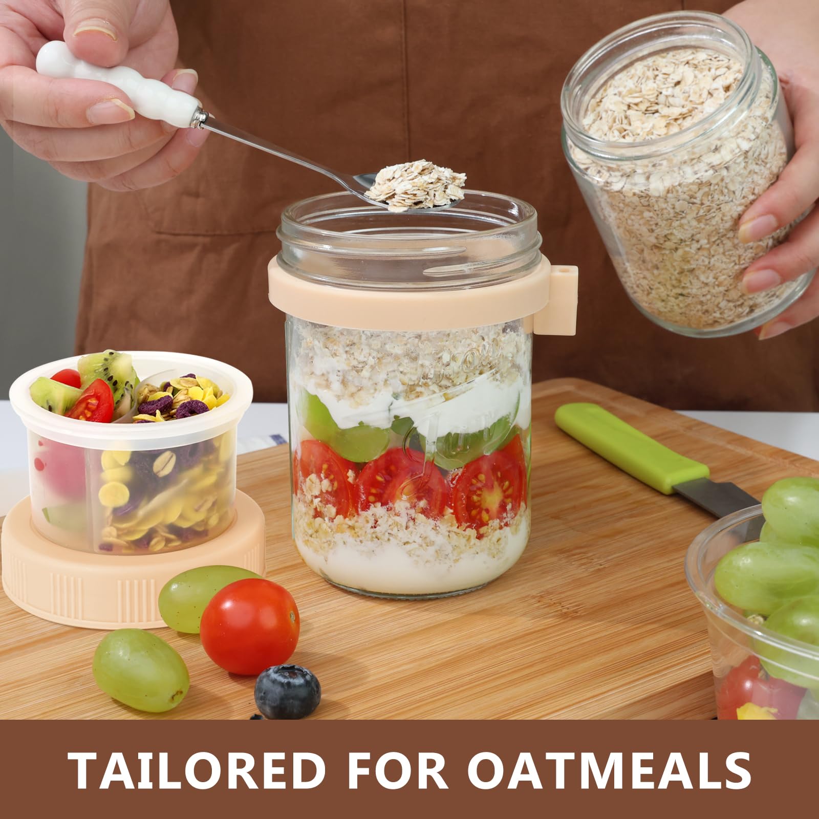 OcePor jar with built-in spoon holder for convenient access on the go.