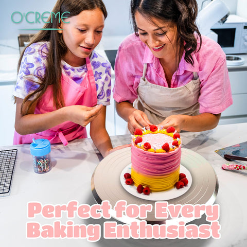 O’CREME multipurpose display works for cupcakes, desserts, and more.