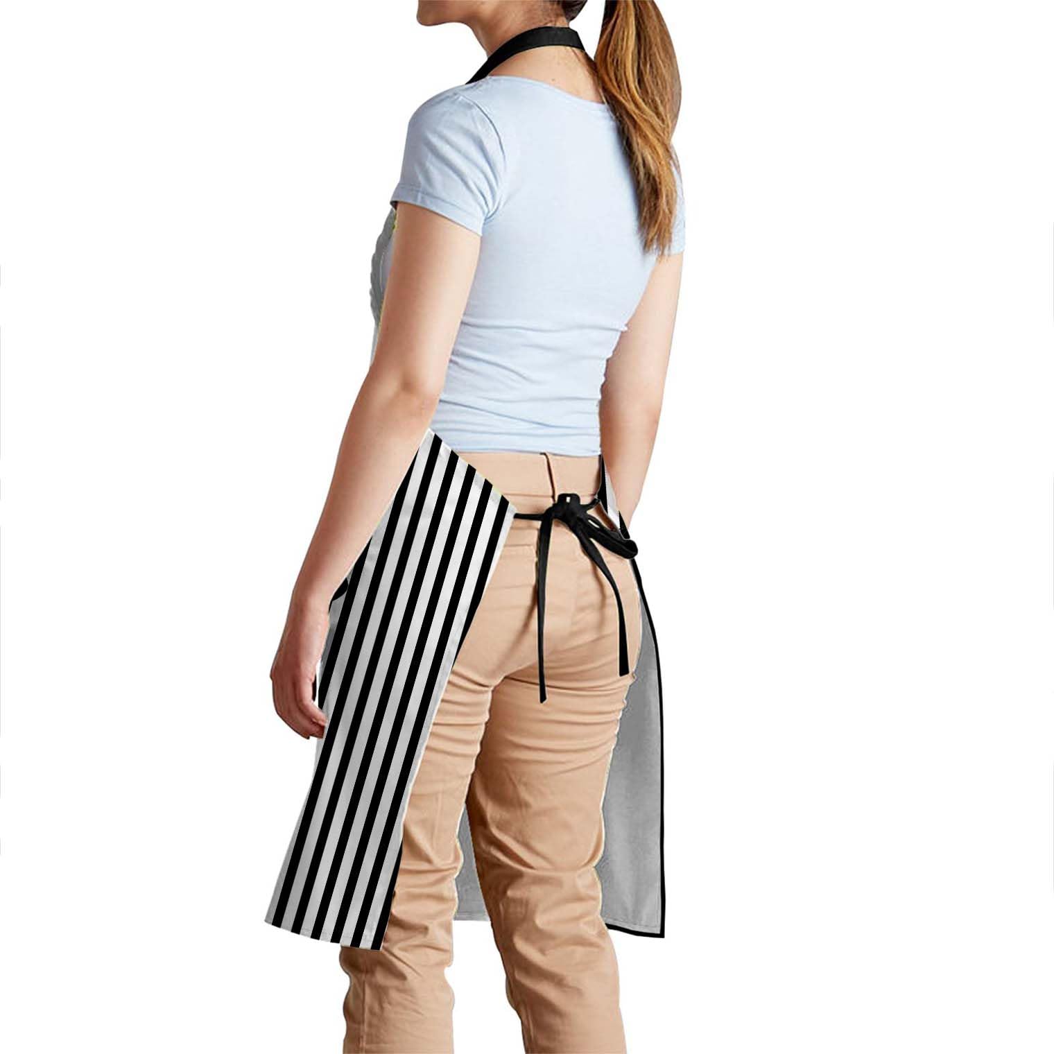 oFloral Black Cat Face Apron waterproof coverage protecting clothing from spills.