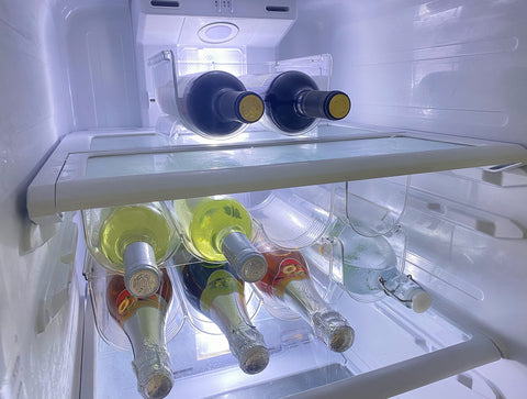 OKITCHEN clear PET material displays wine collection at a glance.