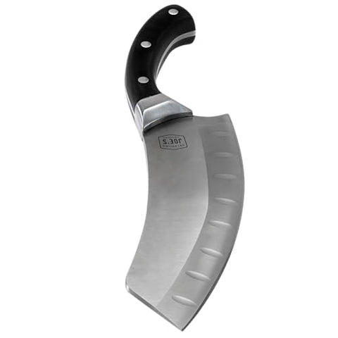 Oklahoma Joe's ergonomic raised handle improves comfort during long prep.