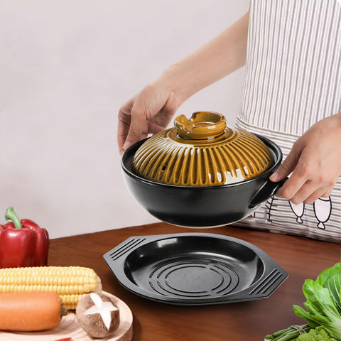 Okllen versatile pot works on gas stoves, ovens, and microwaves for everyday meals.