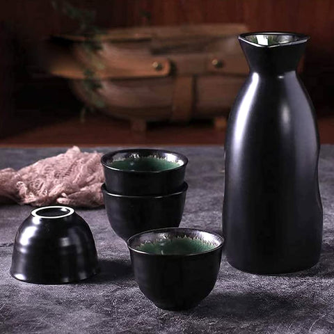 Old Craftsmen Sake Pot 280ml Black leak proof pour design.