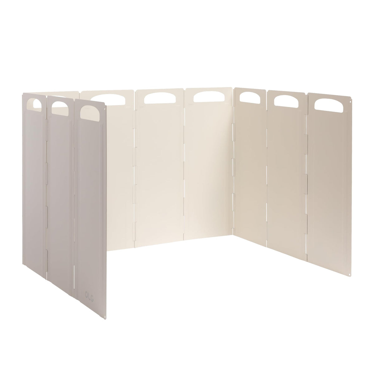OLG Stove Guard accordion design covers pots of all sizes for cleaner cooking.