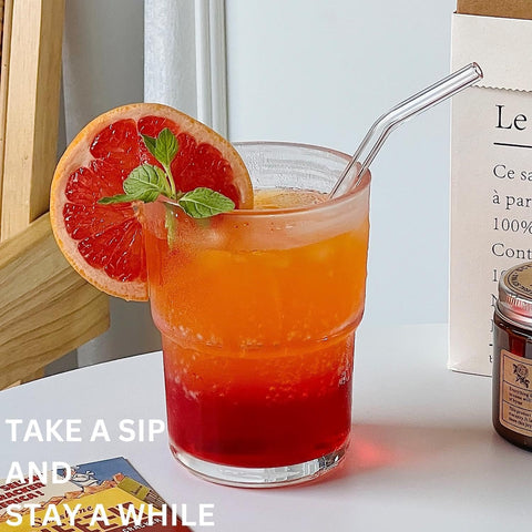 Includes straw brush for easy cleaning with Olvini tumbler.