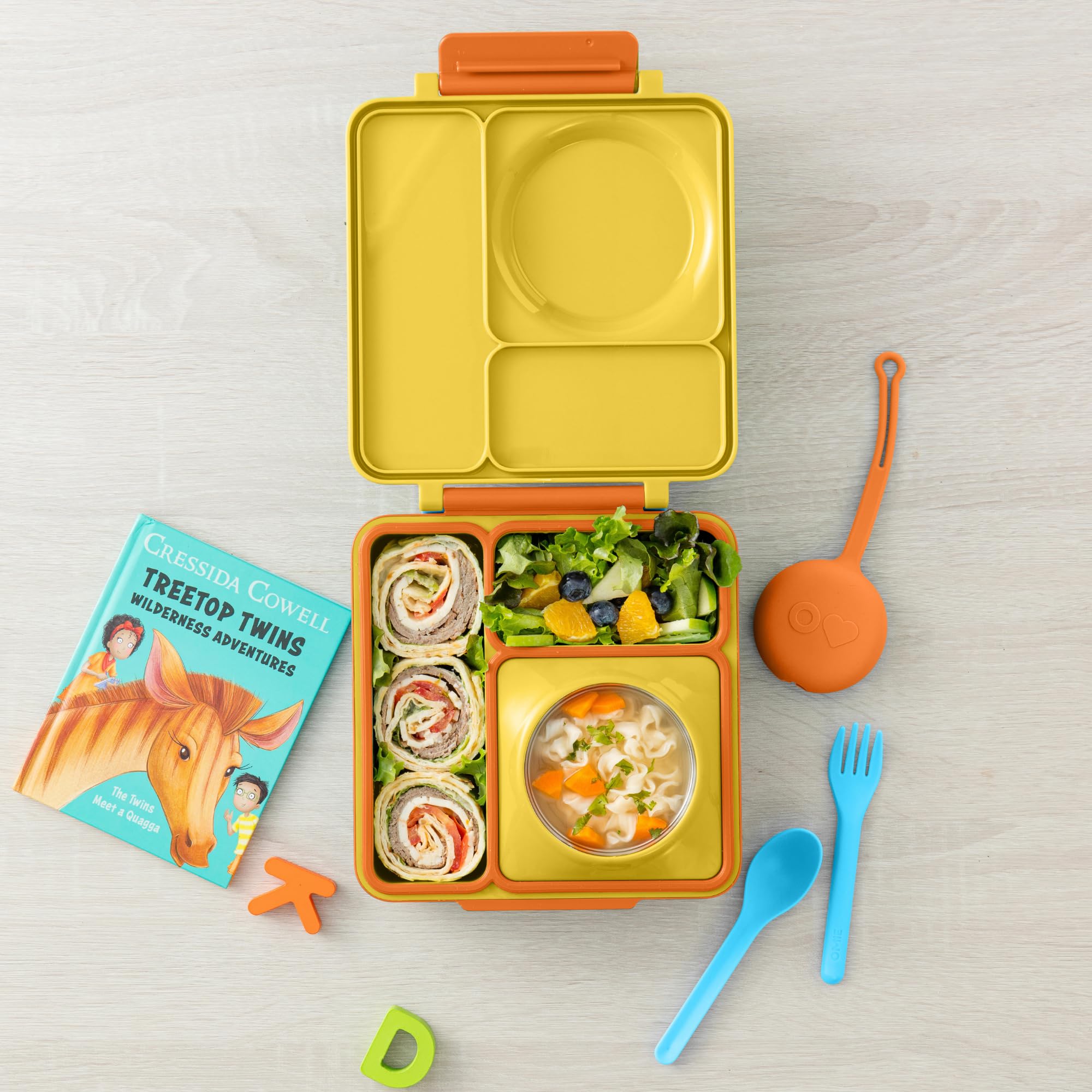 OmieBox fork in Sunrise color for reusable mealware