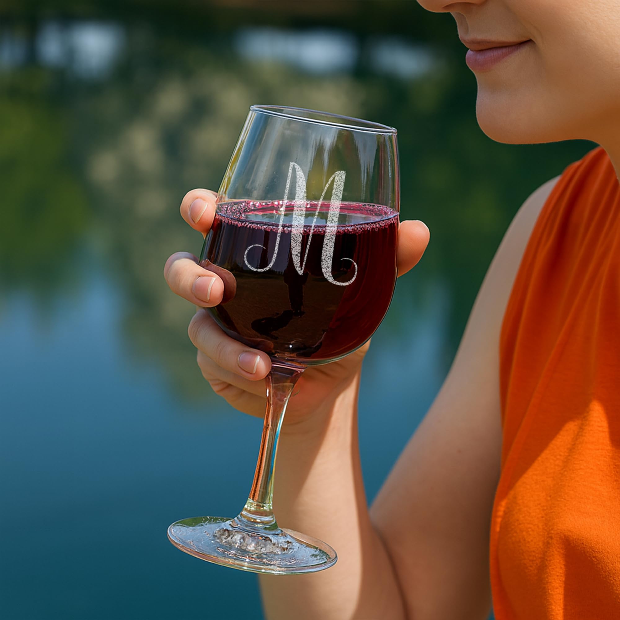 On The Rox Drinks engraved wine glass with customization for wine lovers