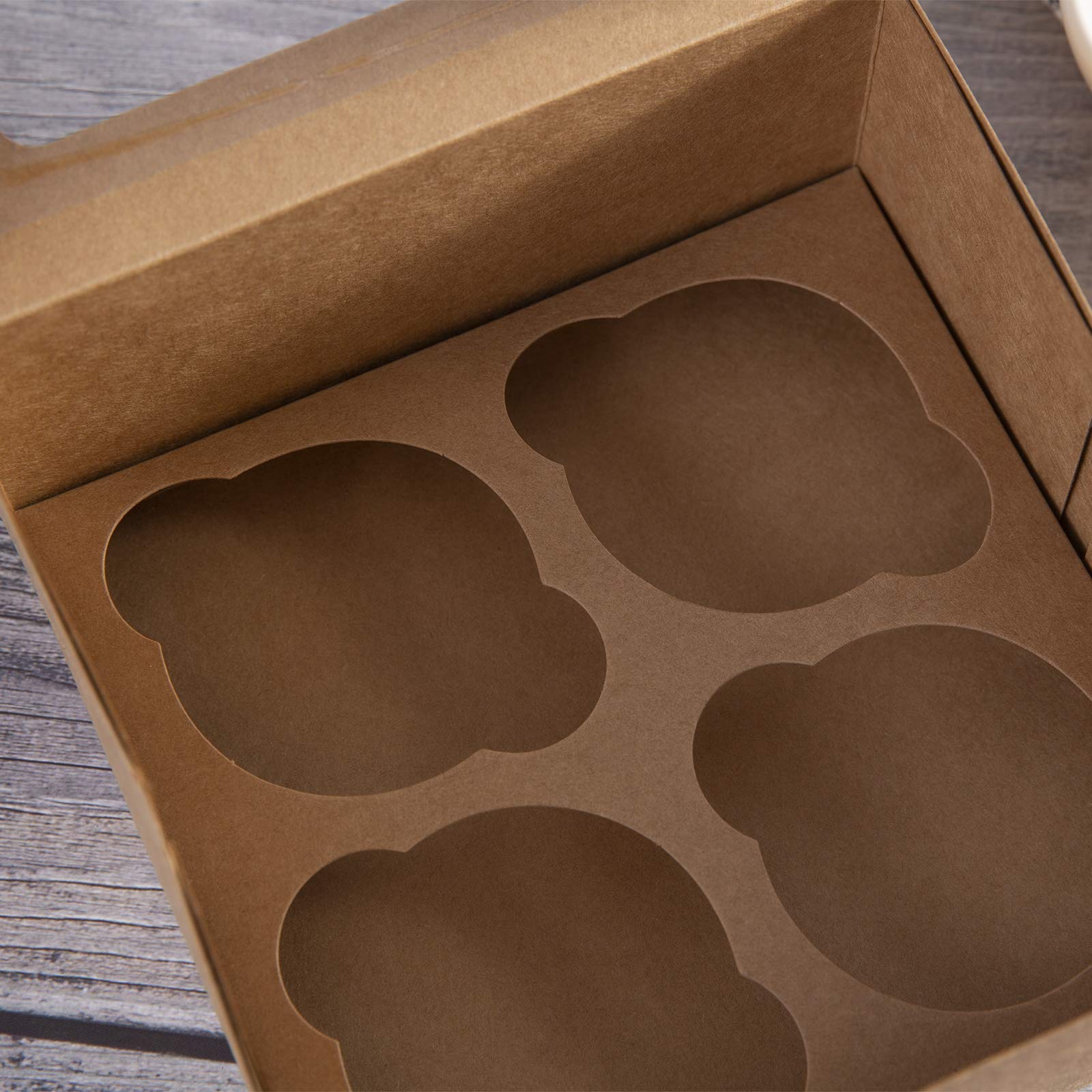 ONE MORE kraft cupcake box compact size ideal for party favors.