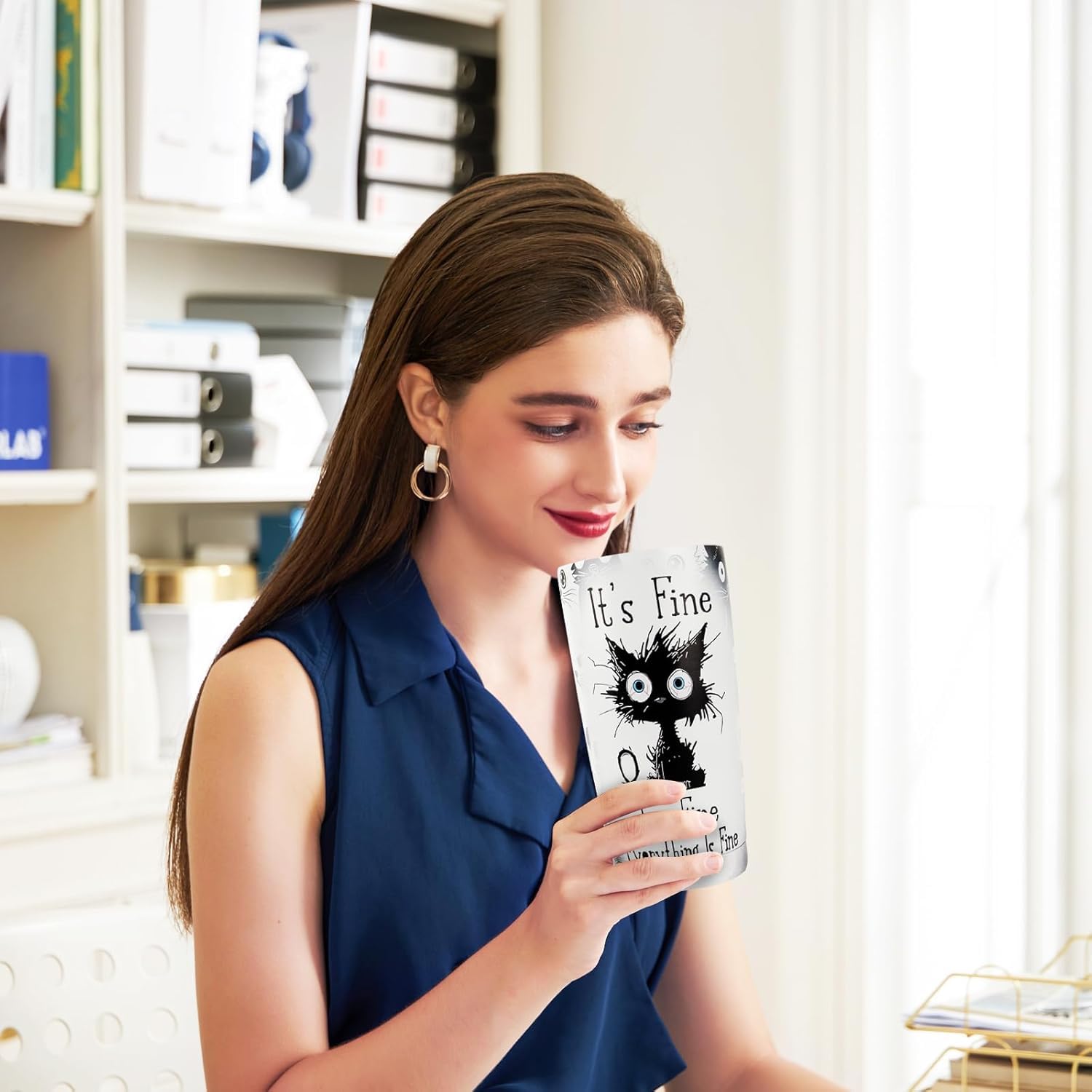 ONECES leak-proof BPA-free lid on a spill-resistant tumbler for on-the-go.