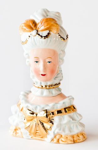 One Hundred 80 Degrees Marie Antoinette salt and pepper shakers, elegant display for refined dining.