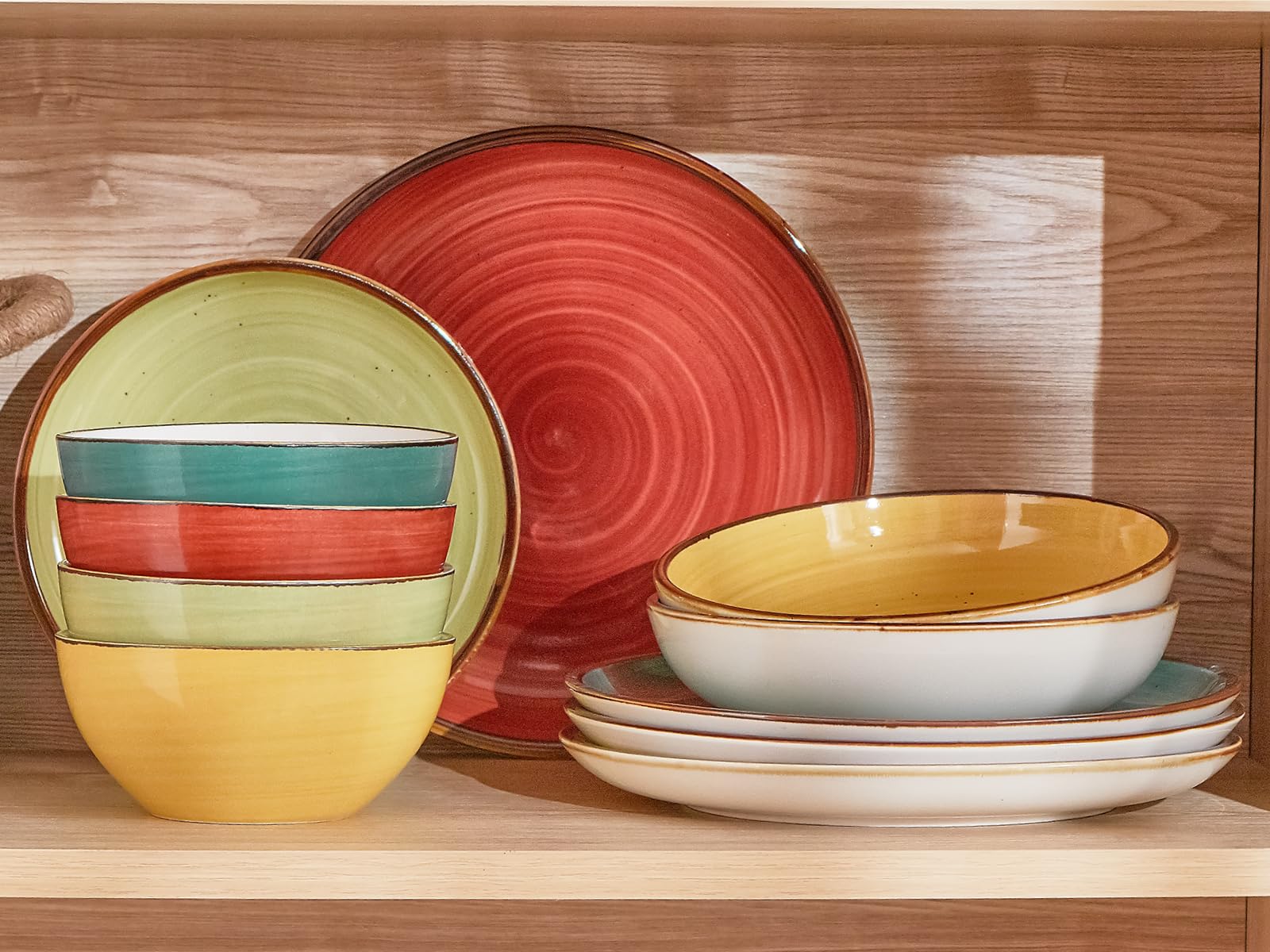 ONEMORE 16 oz capacity supports generous portions and toppings
