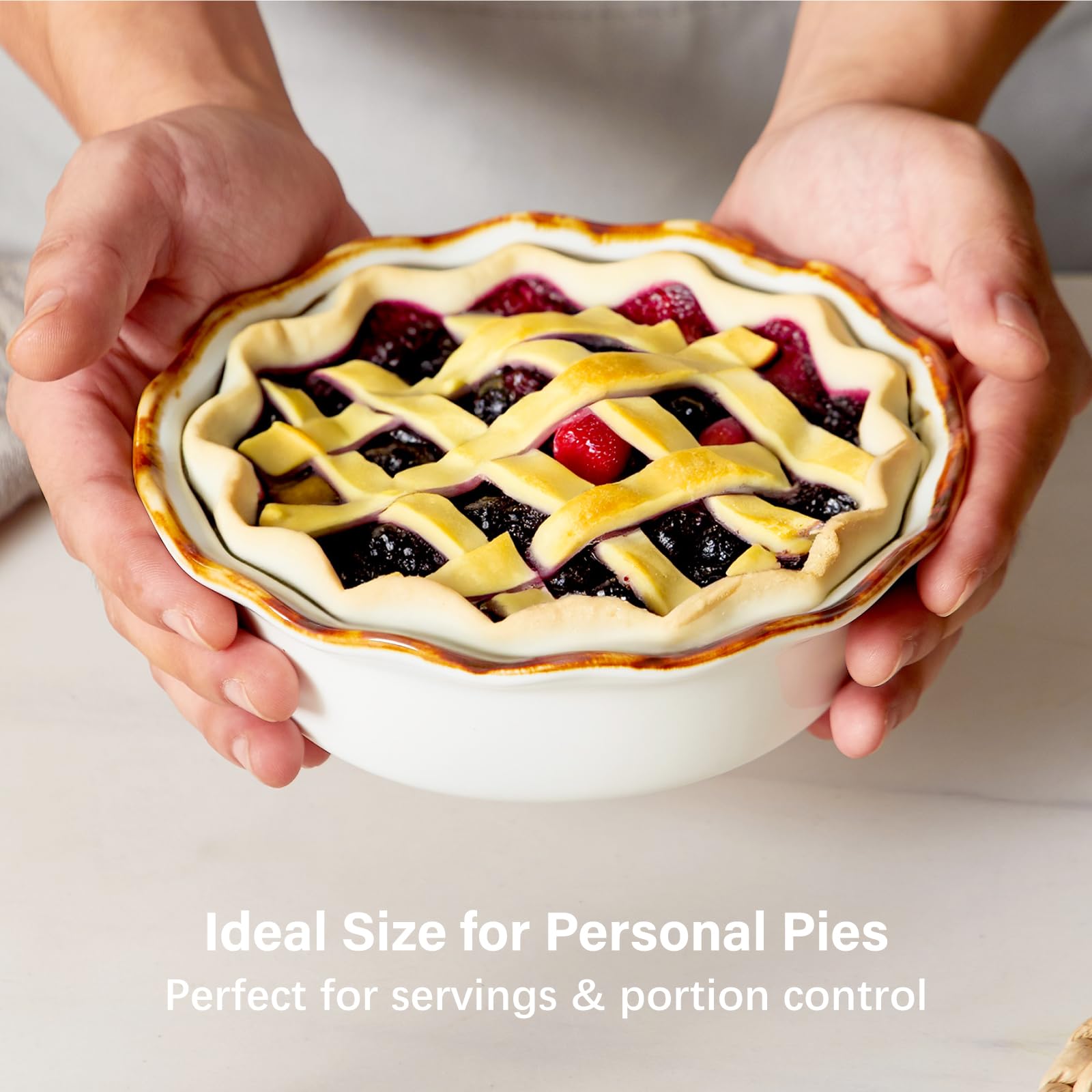 ONEMORE ceramic pie dish ideal for individual pies and small servings.