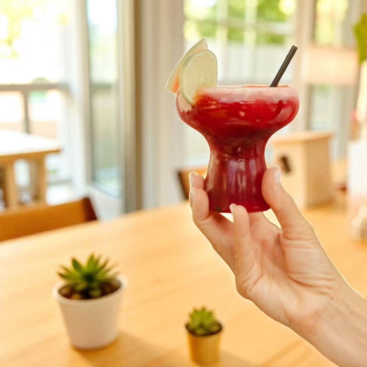 Oojami Lunara disposable cocktail cups simplify cleanup after festivities.