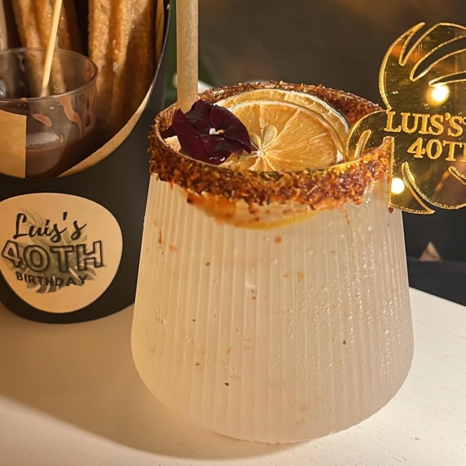 OOJAMI Origami cup with 14 oz capacity for champagne or cocktails