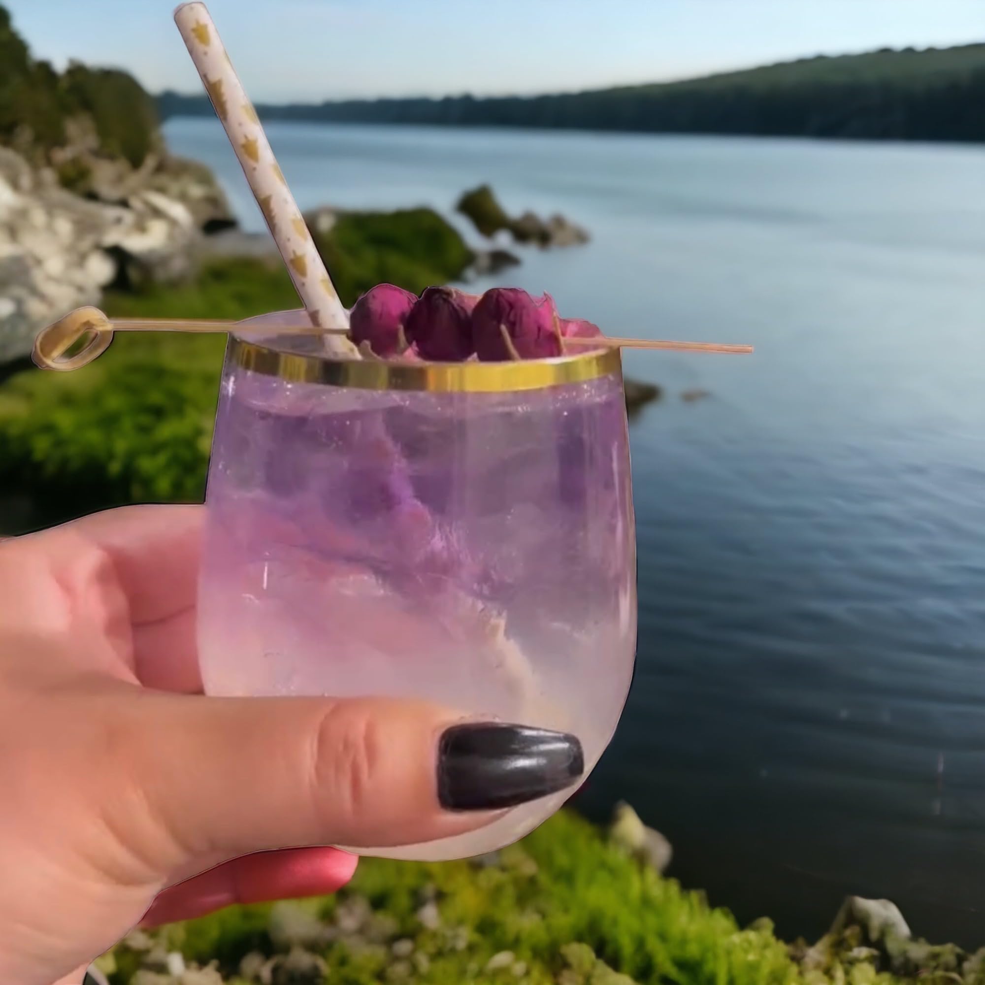 Oojami shatterproof plastic glasses suitable for outdoor parties.