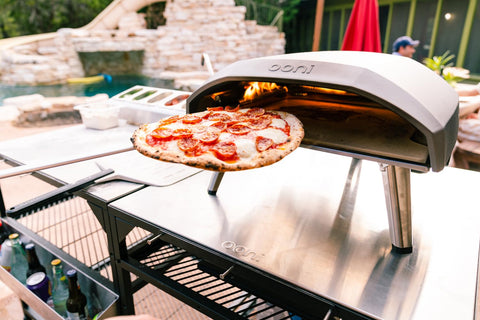 Ooni pizza turning peel glass reinforced nylon handle for durability and lightness.