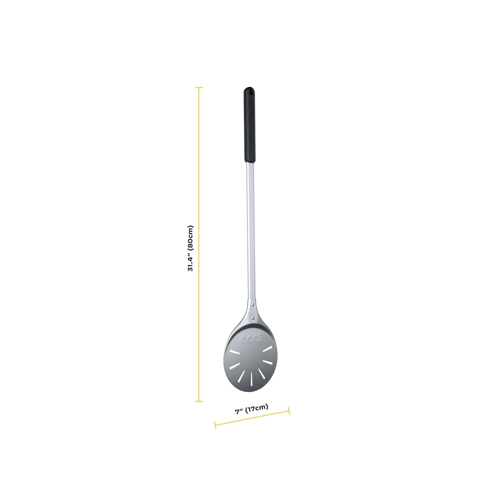 Ooni pizza turning peel long handle design keeps hands safe during rotation.