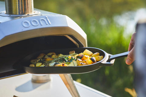 Ooni Sizzler Pan designed for open-fire searing and oven finishing.