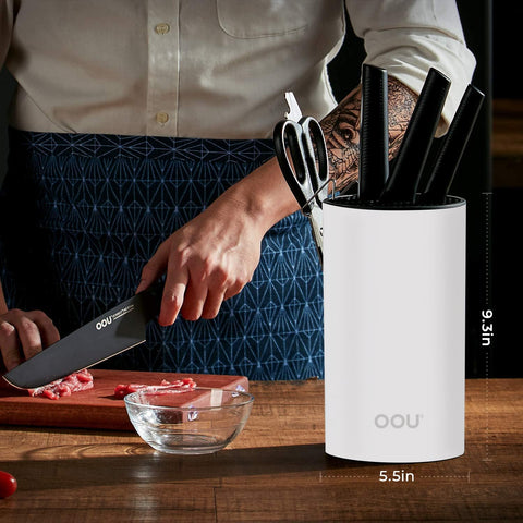OOU round knife block with weighted bottom for stable placement