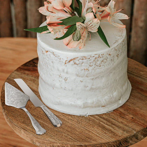 Orblue gift-ready packaging makes a refined wedding keepsake.