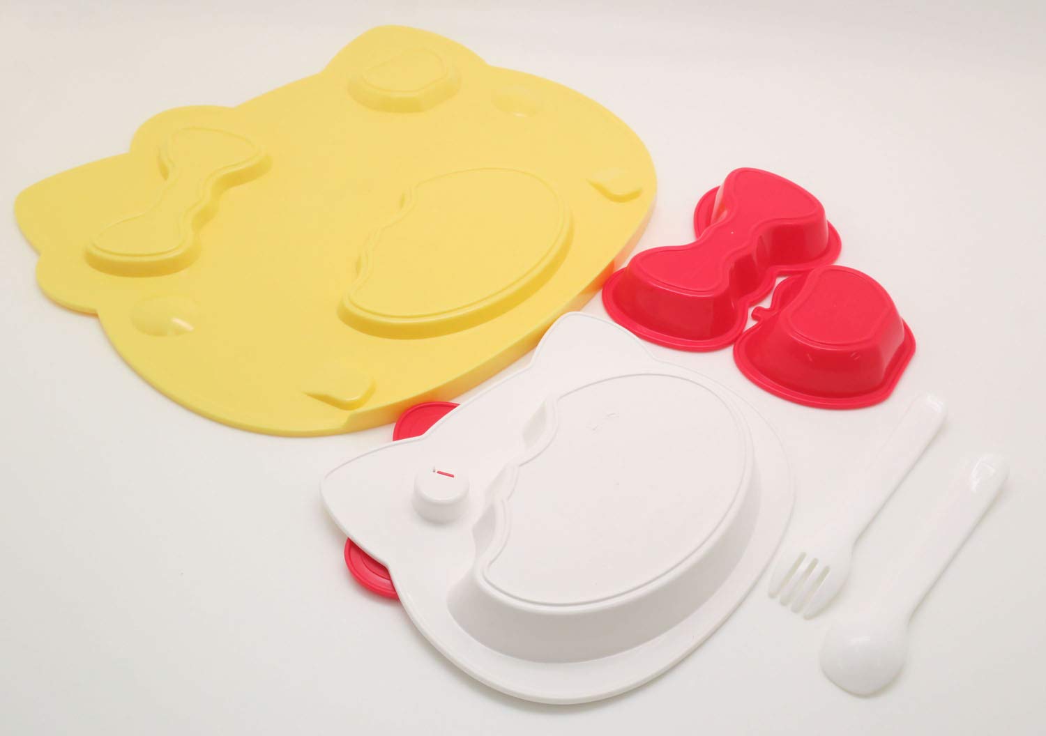 OSK Hello Kitty durable polypropylene and resin construction for lasting use.