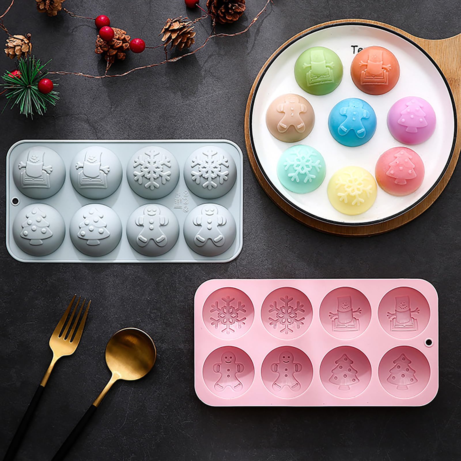 Oskrieel Christmas tree mold ideal for shaped candies and jellies.