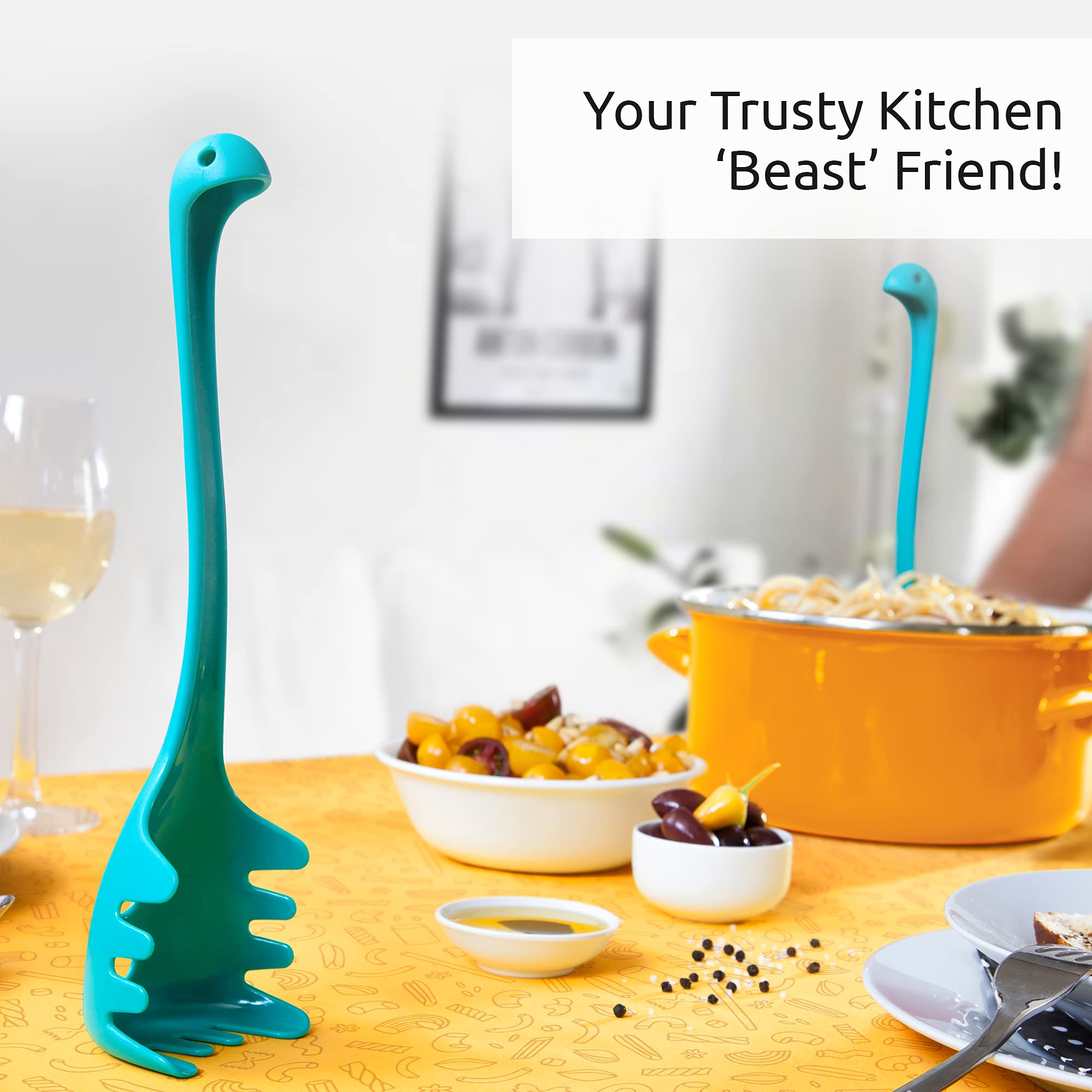 OTOTO Nessie ergonomic neck spoon improves reach and control