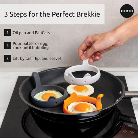 OTOTO PanCats multicolor design adds whimsy to kitchen prep.