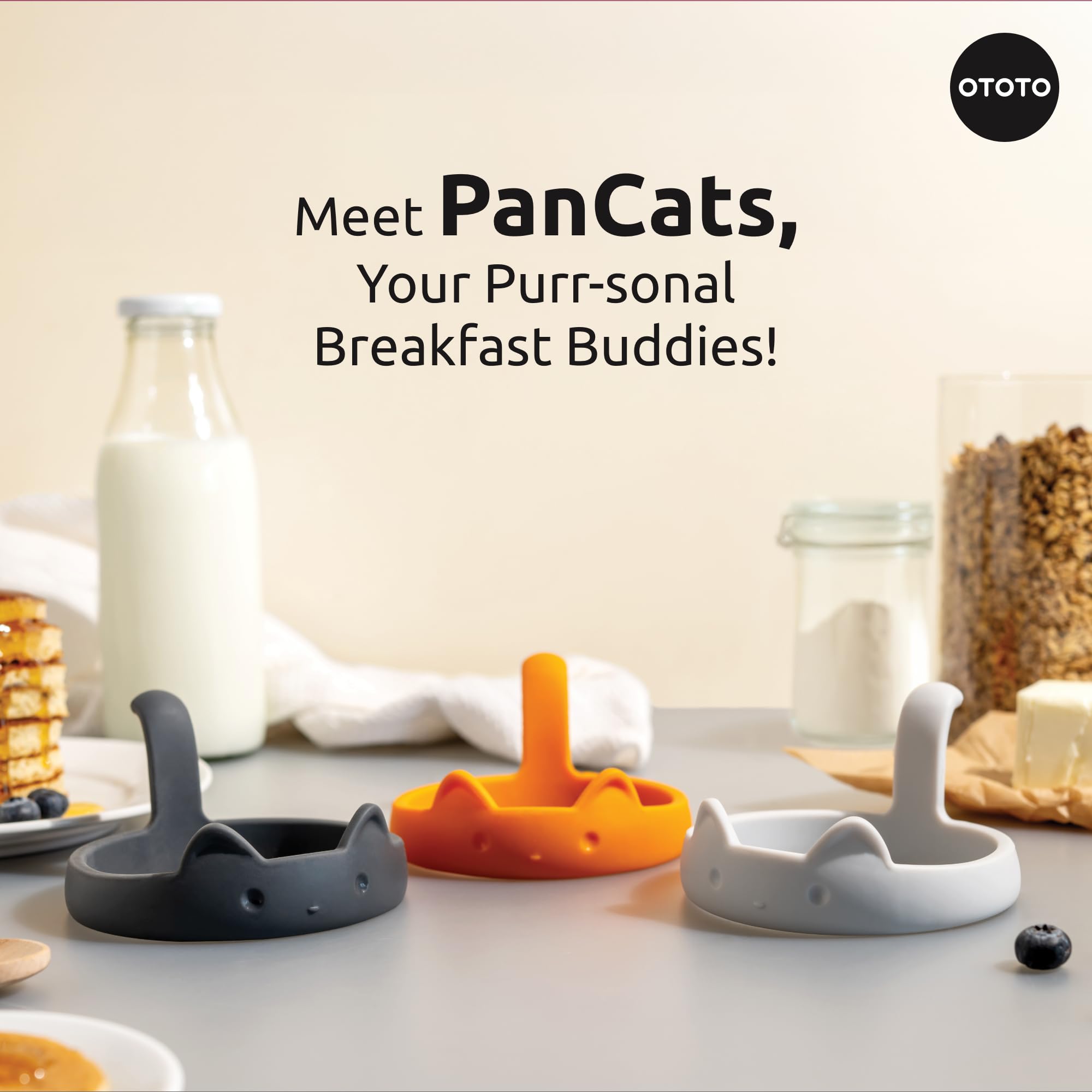 OTOTO PanCats non-stick egg ring helps lifting eggs with ease.